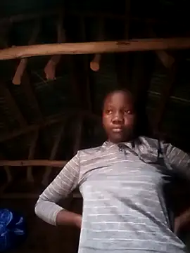 Snapshot of Black_juicy24 chatting on November 9, 2025, 4:38 am Black juicy24 online show from November 9, 2025, 4:38 am