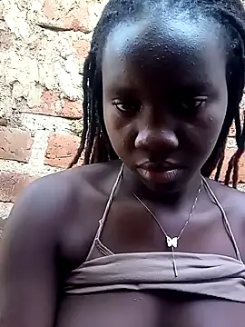 Snapshot of Black_juicy24 chatting on February 16, 2025, 6:43 am Black juicy24 online show from February 16, 2025, 6:43 am