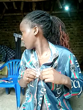 Snapshot of Black_juicy24 chatting on November 30, 2025, 4:35 am Black juicy24 online show from November 30, 2025, 4:35 am