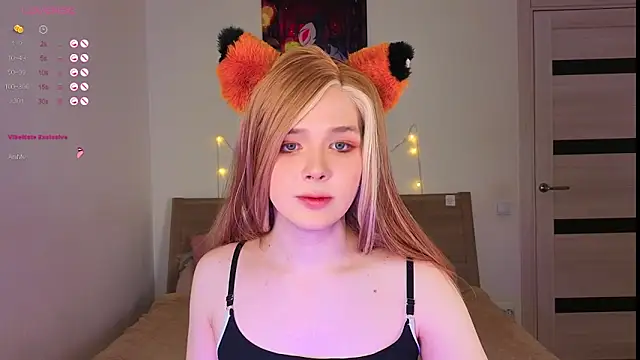 Snapshot of _yourFoxy_ chatting on February 6, 2026, 3:52 pm yourFoxy online show from February 6, 2026, 3:52 pm