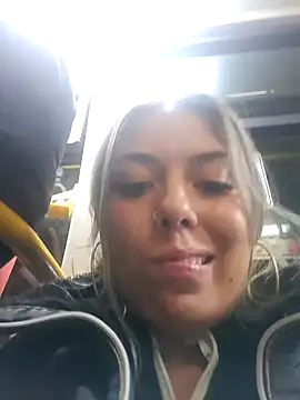 Sweel Leyva18 online show from January 12, 2025, 1:53 am