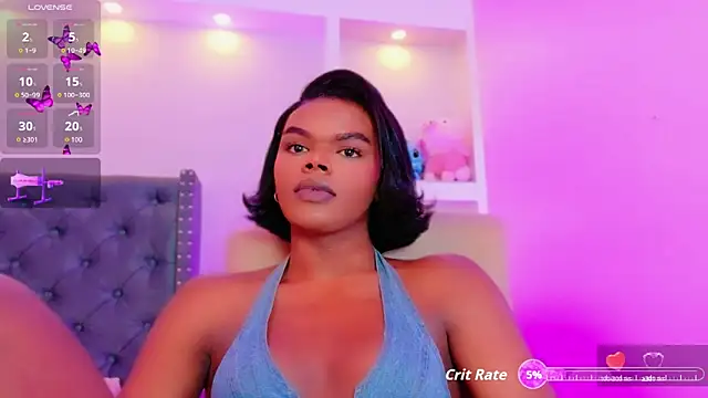 Snapshot of CamiEstrada chatting on September 28, 2025, 11:34 pm CamiEstrada online show from September 28, 2025, 11:34 pm
