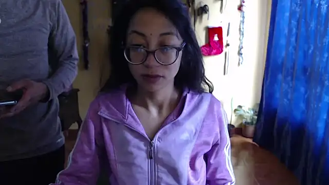 smith lechosoxxx online show from November 17, 2025, 1:48 pm