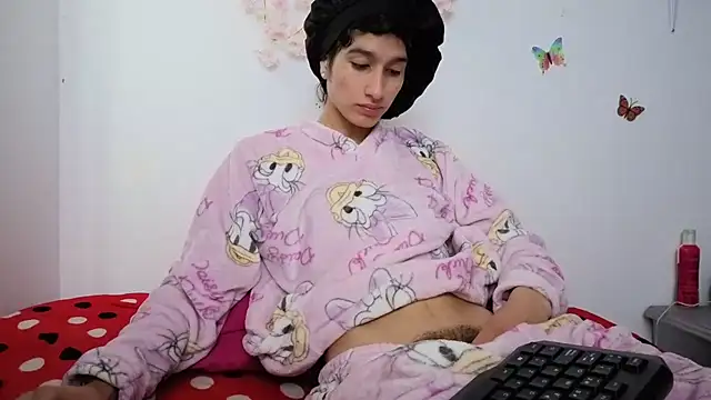 Safiro Queen online show from December 21, 2025, 12:51 pm