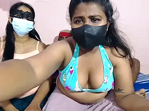 Snapshot of princesslesbi chatting on February 12, 2025, 6:09 pm princesslesbi online show from February 12, 2025, 6:09 pm