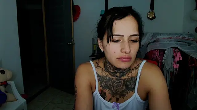 TinnaDawsom online show from July 7, 2026, 2:58 am