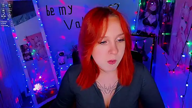 Snapshot of Rudy_02 chatting on February 10, 2025, 1:35 am Rudy 02 online show from February 10, 2025, 1:35 am