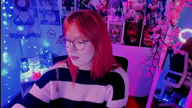 Snapshot of Rudy_02 chatting on November 12, 2025, 11:19 pm Rudy 02 online show from November 12, 2025, 11:19 pm