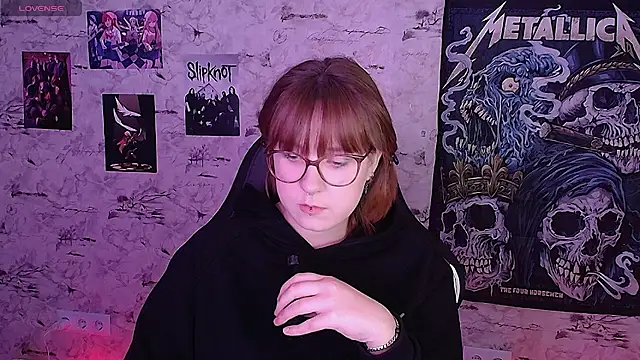 Snapshot of Rudy_02 chatting on May 11, 2026, 4:04 pm Rudy 02 online show from May 11, 2026, 4:04 pm