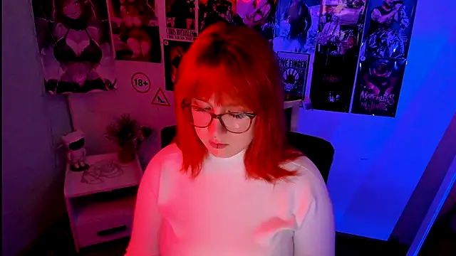 Snapshot of Rudy_02 chatting on November 10, 2025, 12:04 am Rudy 02 online show from November 10, 2025, 12:04 am