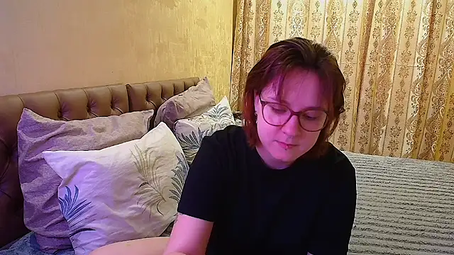 Rudy 02 online show from February 19, 2026, 5:37 am