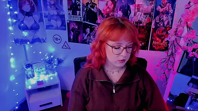 Snapshot of Rudy_02 chatting on November 17, 2025, 11:20 pm Rudy 02 online show from November 17, 2025, 11:20 pm