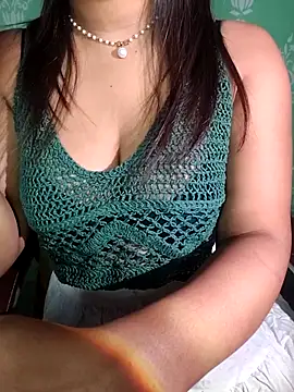 QueenOfHeart 07 online show from December 2, 2025, 6:20 pm