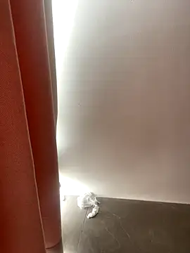 Snapshot of zqq5522 chatting on October 22, 2025, 4:23 am zqq5522 online show from October 22, 2025, 4:23 am