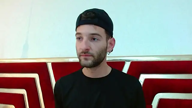 Christopher saint online show from April 8, 2026, 1:01 pm