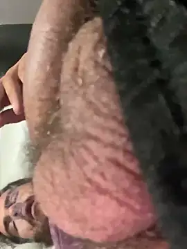 Snapshot of bichotasoo2021 chatting on October 14, 2025, 12:06 pm bichotasoo2021 online show from October 14, 2025, 12:06 pm