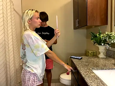 girlfriendmissy online show from September 19, 2025, 11:09 pm