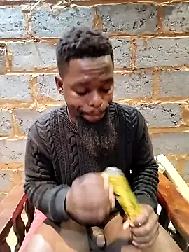 Snapshot of Chocolate_factory_man chatting on October 20, 2025, 2:46 am Chocolate factory man online show from October 20, 2025, 2:46 am