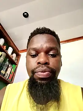 Snapshot of Chocolate_factory_man chatting on March 20, 2025, 1:04 pm Chocolate factory man online show from March 20, 2025, 1:04 pm