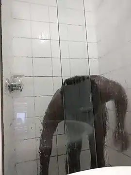 Snapshot of Chocolate_factory_man chatting on November 28, 2025, 1:28 am Chocolate factory man online show from November 28, 2025, 1:28 am