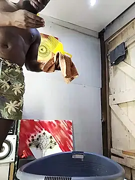 Snapshot of Chocolate_factory_man chatting on February 21, 2025, 7:23 am Chocolate factory man online show from February 21, 2025, 7:23 am