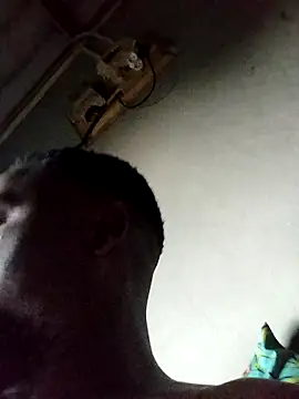 Snapshot of Chocolate_factory_man chatting on October 1, 2025, 3:33 am Chocolate factory man online show from October 1, 2025, 3:33 am