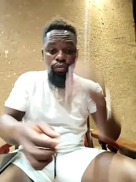 Snapshot of Chocolate_factory_man chatting on December 17, 2025, 1:21 am Chocolate factory man online show from December 17, 2025, 1:21 am