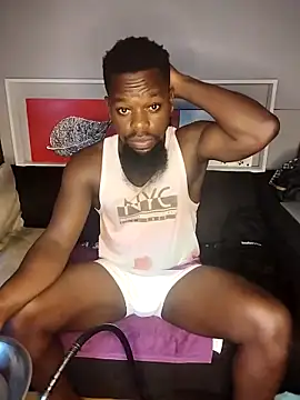 Snapshot of Chocolate_factory_man chatting on March 10, 2025, 5:00 am Chocolate factory man online show from March 10, 2025, 5:00 am