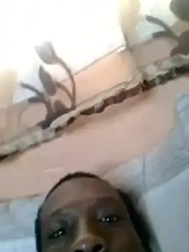 Eugenemtsiri online show from April 10, 2026, 4:52 am