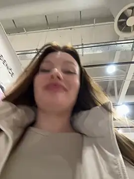 Snapshot of justmila chatting on January 16, 2025, 2:19 pm justmila online show from January 16, 2025, 2:19 pm