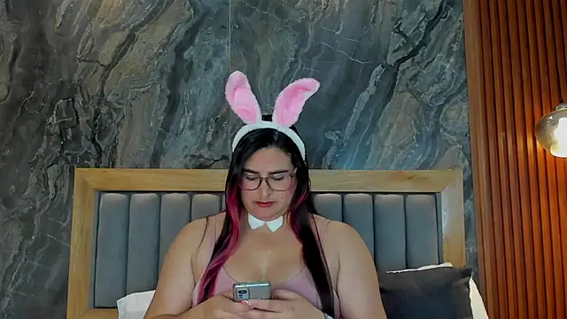 BellaPeers  online show from October 31, 2025, 11:40 am