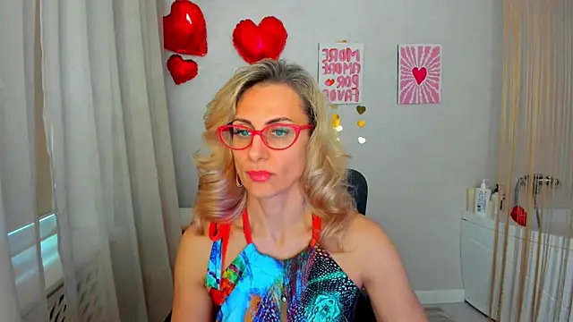 Snapshot of MuseOfStage chatting on February 19, 2026, 11:29 am MuseOfStage online show from February 19, 2026, 11:29 am