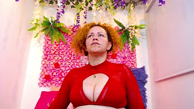 Snapshot of BLONDE_SEXYHOT chatting on November 15, 2025, 1:09 am BLONDE SEXYHOT online show from November 15, 2025, 1:09 am