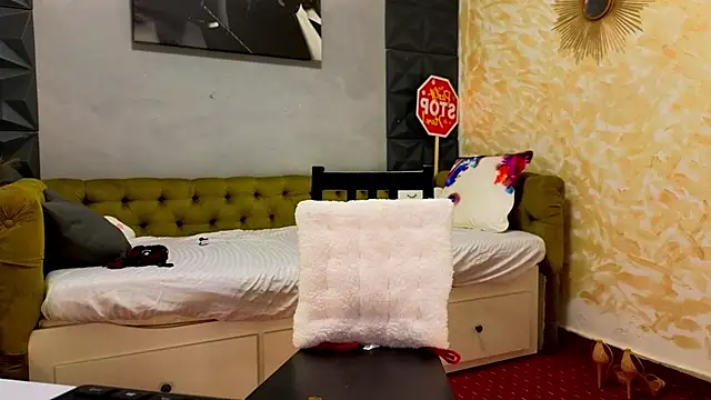 SweetScribe online show from February 22, 2025, 11:57 am