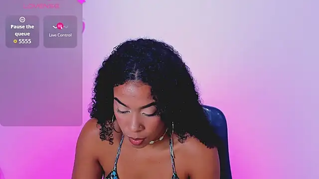 Snapshot of sasha_fox00 chatting on February 1, 2026, 5:38 am sasha fox00 online show from February 1, 2026, 5:38 am