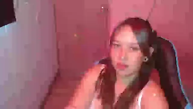 Skarlet Adams28 online show from February 26, 2026, 4:29 pm