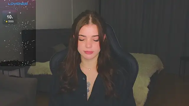 Snapshot of adrianawow1 chatting on November 6, 2025, 2:48 am adrianawow1 online show from November 6, 2025, 2:48 am