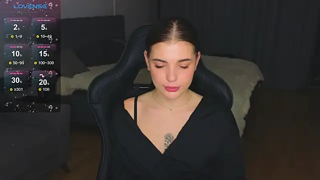 Snapshot of adrianawow1 chatting on November 30, 2025, 5:58 pm adrianawow1 online show from November 30, 2025, 5:58 pm