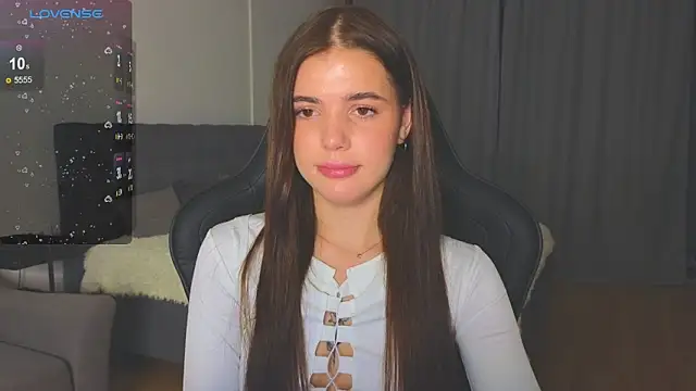 Snapshot of adrianawow1 chatting on September 18, 2025, 9:18 pm adrianawow1 online show from September 18, 2025, 9:18 pm