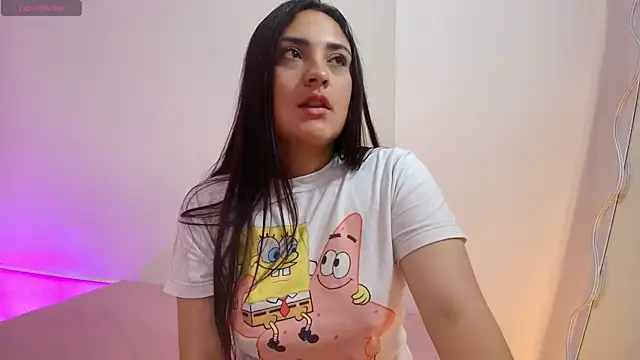 Snapshot of Brendda_tay chatting on March 15, 2025, 3:29 am Brendda tay online show from March 15, 2025, 3:29 am