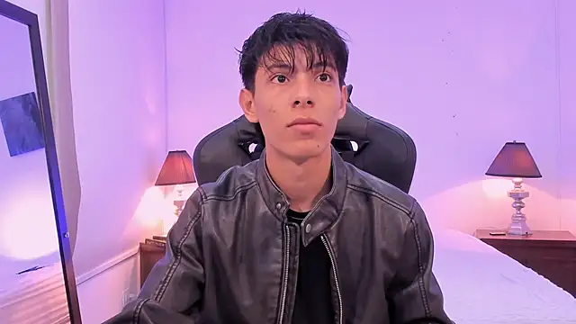 Snapshot of alexandersawyer chatting on November 12, 2025, 12:31 pm alexandersawyer online show from November 12, 2025, 12:31 pm