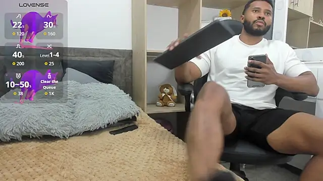 karsonmorris online show from November 13, 2025, 8:13 pm