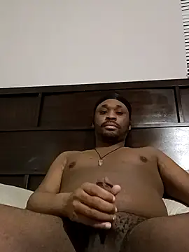Snapshot of Hotcock100 chatting on April 7, 2026, 12:23 am Hotcock100 online show from April 7, 2026, 12:23 am