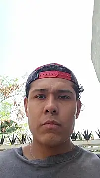 Snapshot of Brencuz chatting on February 28, 2026, 5:12 pm Brencuz online show from February 28, 2026, 5:12 pm