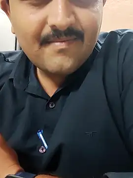 Akhil3290 online show from June 20, 2026, 10:42 am