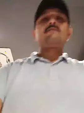 Akhil3290 online show from January 22, 2025, 4:23 pm