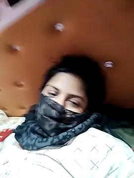 Shivani Mumbai85 online show from March 14, 2025, 1:37 am