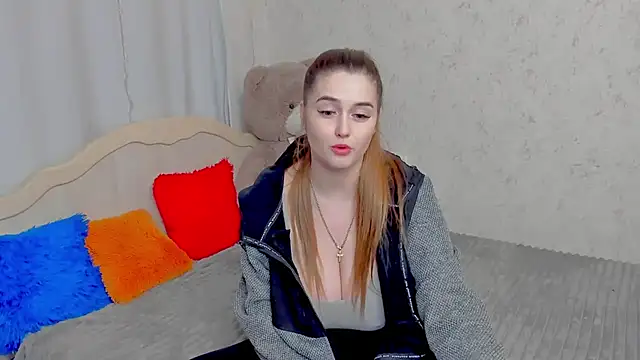 Snapshot of Nika_tailor chatting on December 30, 2024, 10:53 am Nika tailor online show from December 30, 2024, 10:53 am