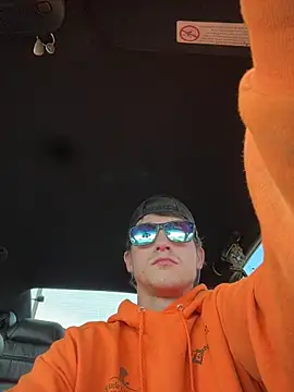 bigdckstud online show from February 12, 2026, 4:29 pm