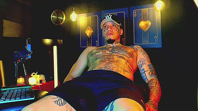 daimond hope666 online show from October 19, 2025, 9:06 pm